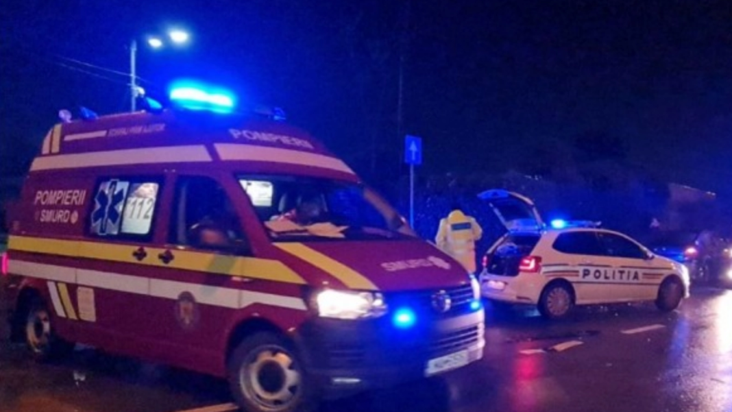 Accident în apropiere de Calafat, pe DN 56. Trei tineri, răniţi după ce un autocamion şi un autoturism s-au ciocnit