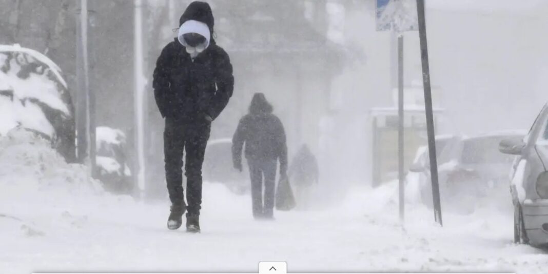 Furtuna Johannes a adus vânturi cu intensitate comparabilă cu cele ale unui uragan