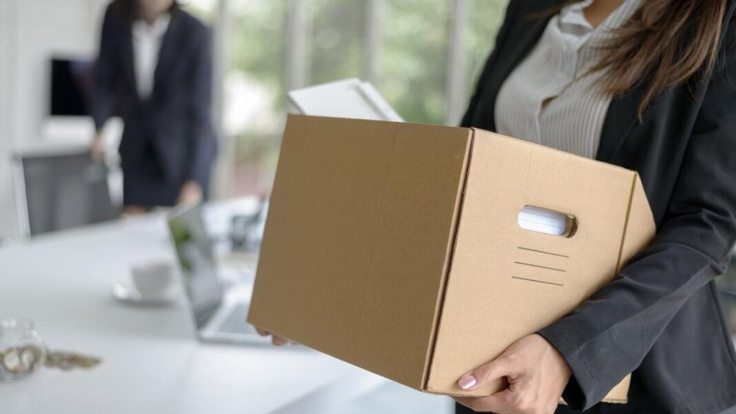 O femeie a fost concediată pentru că a fost prea conștiincioasă la locul de muncă