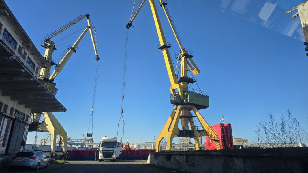 Accident de muncă în Portul Constanţa. Doi bărbaţi au murit