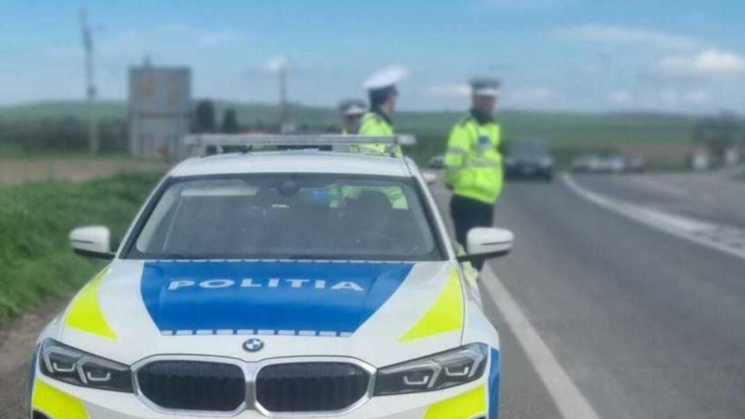 Polițist lovit de o mașină când participa la o acțiune cu radar pe autostradă