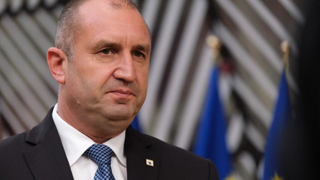 Preşedintele Bulgariei cere demisia guvernului, pe fondul protestelor masive din ţară