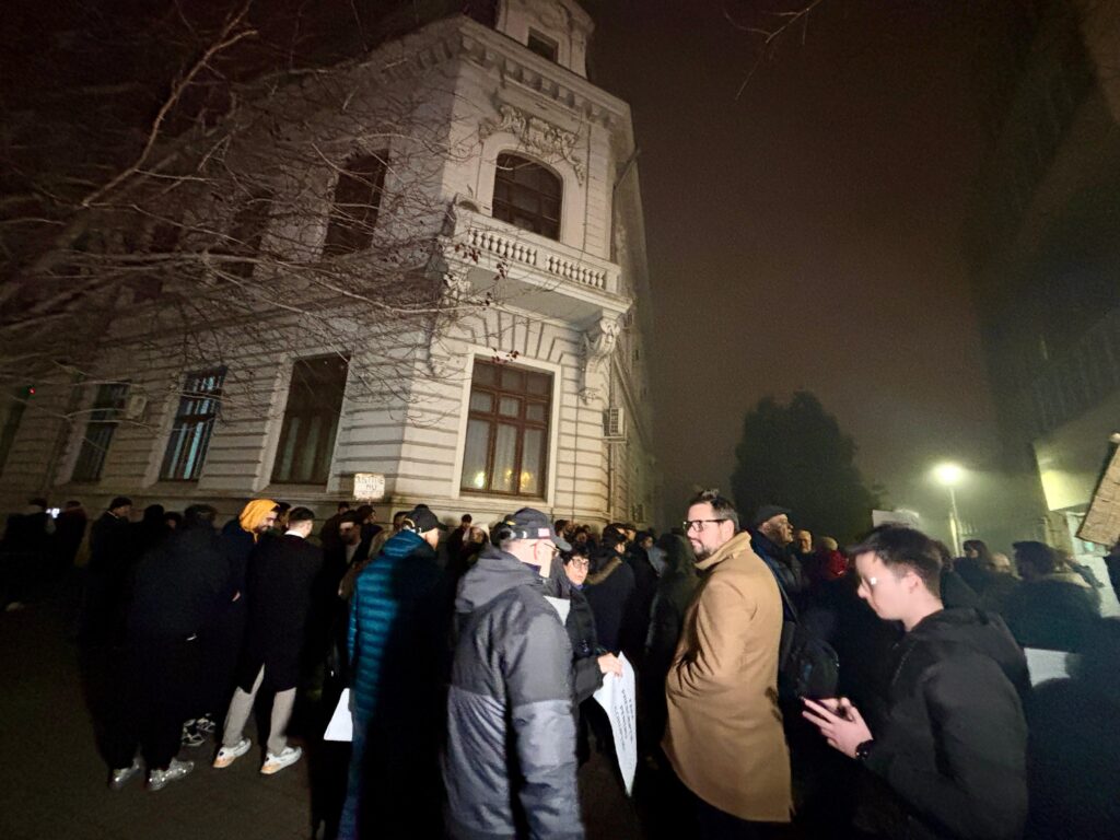 Craiovenii protestează împotriva corupției din sistemul judiciar