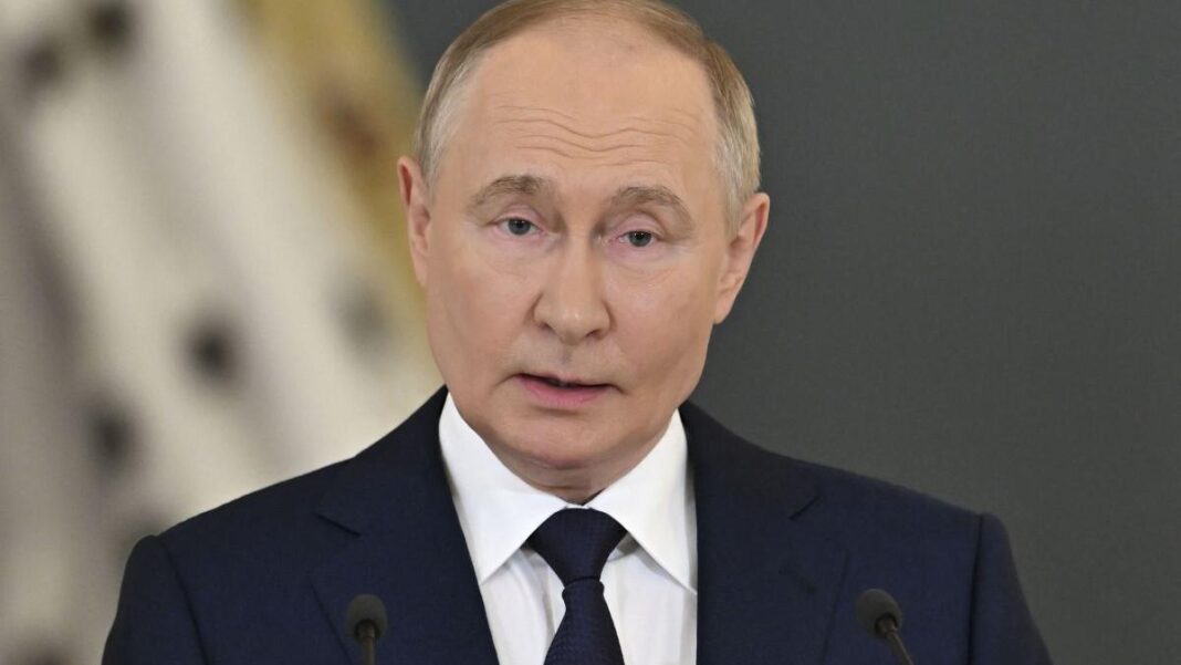 Putin semnează un decret privind recrutarea în masă a rezerviştilor