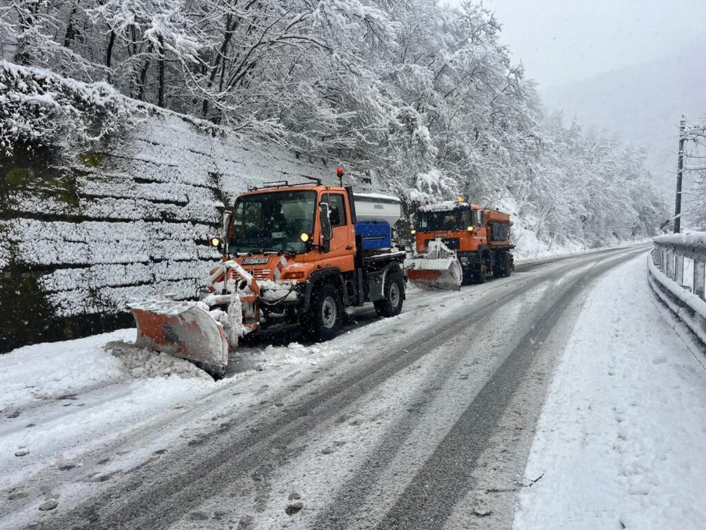 Avertisment al polițiștilor din Olt: prudență sporită la volan în condiții de iarnă
