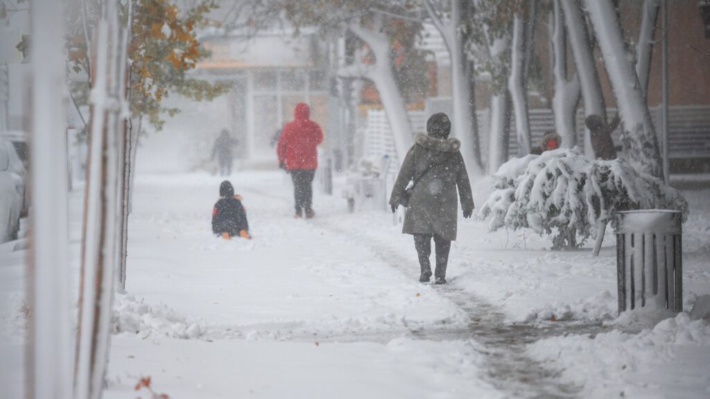 Meteorologii anunță temperaturi ușor peste normal în a doua jumătate a lunii ianuarie