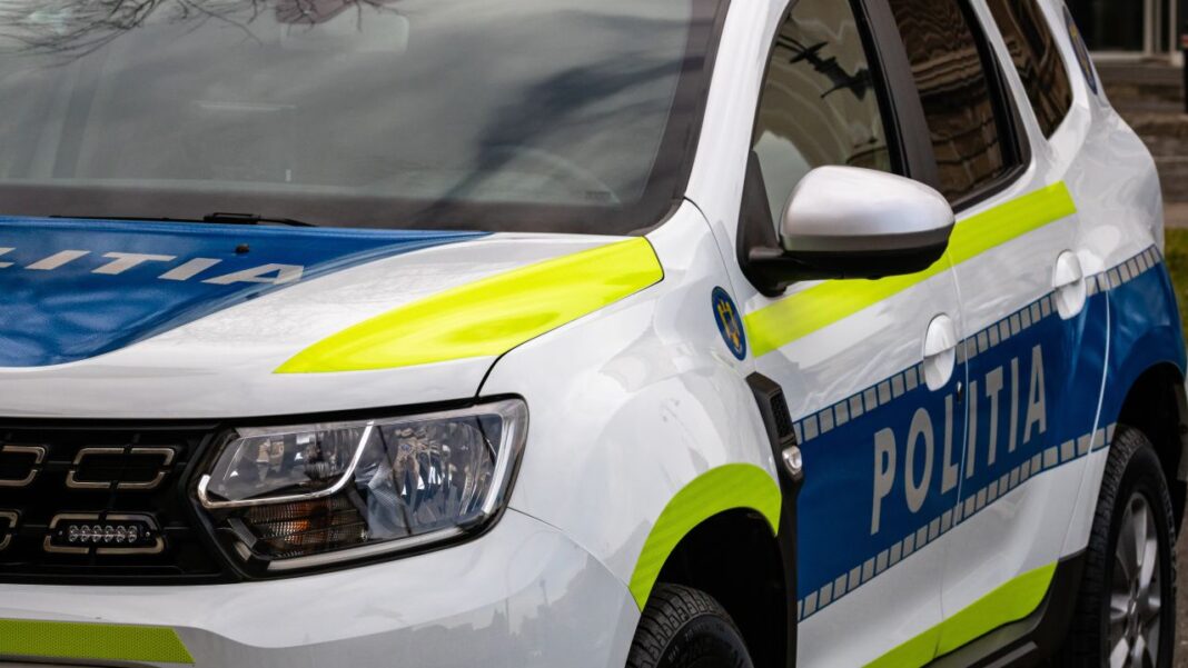 Un copil de 12 ani, prins la volan pe DN1