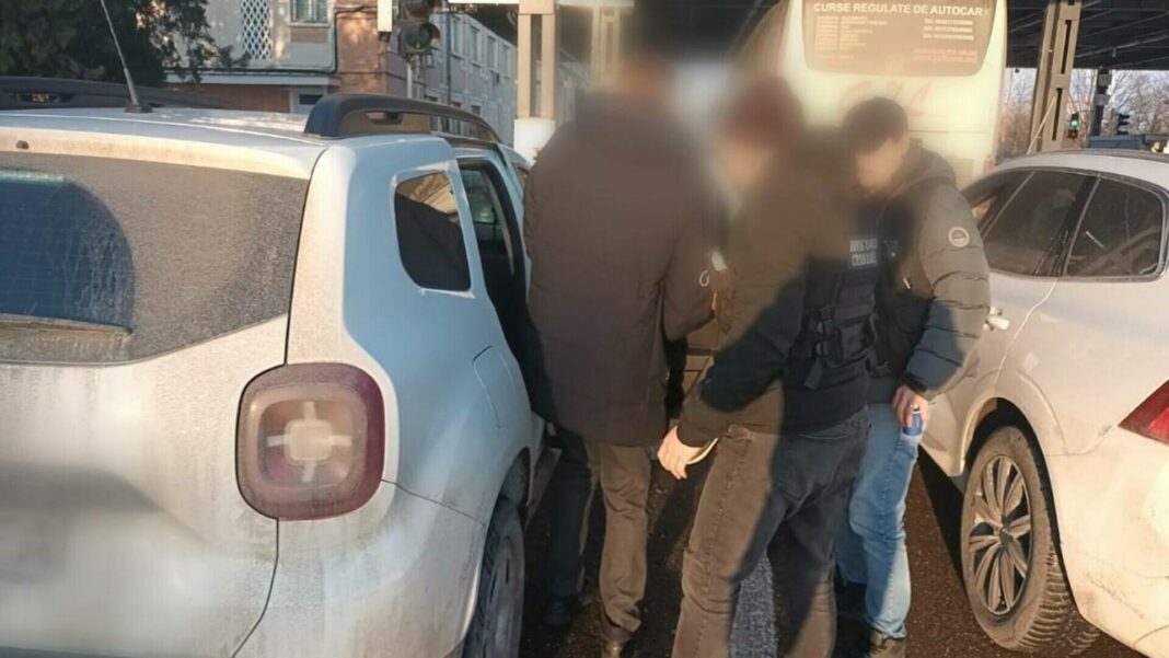 Bărbat care a evadat dintr-o închisoare din Belarus, descoperit şi reţinut de polițiștii de frontieră