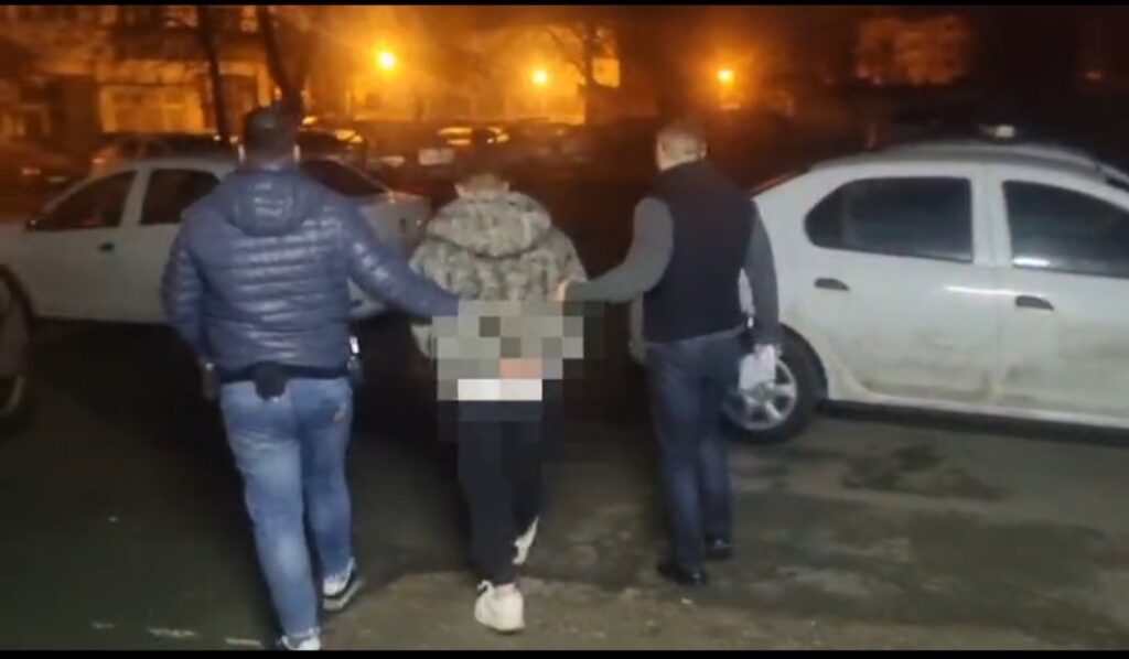 O femei de 72 de ani din Craiova a fost înșelată cu aproximativ 18.000 de lei prin metoda Accidentul