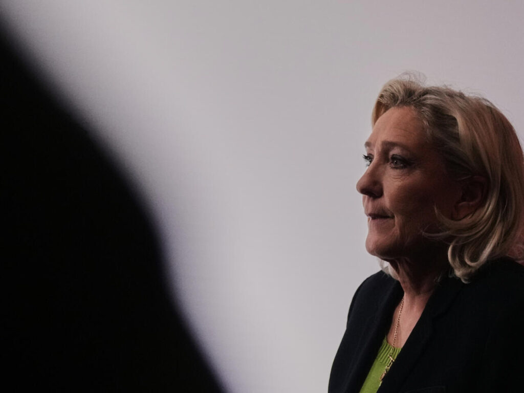 Marine Le Pen face apel la condamnarea pentru corupție, cu miza candidaturii la prezidențialele din 2027