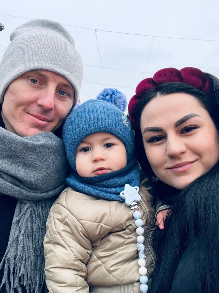 Un tânăr tată, într-o luptă contracronometru pentru viață. Victor Savitchi are nevoie de ajutor