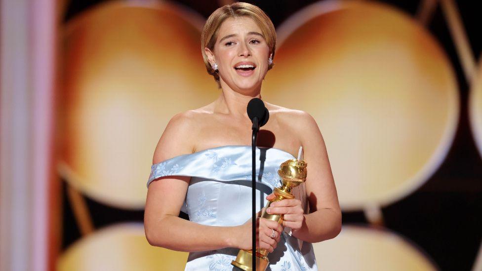 Jessie Buckley din „Hamnet” a câștigat cea mai bună actriță, o categorie la care se așteaptă să câștige pe tot parcursul sezonului de premiere