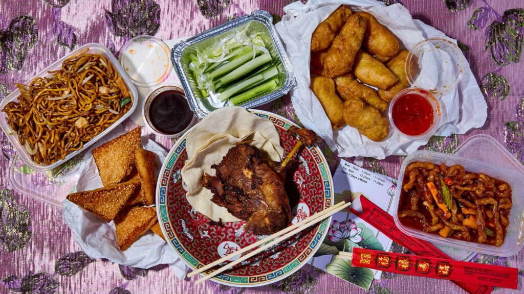 De ce mâncarea chinezească britanică îi șochează pe americani și a cucerit TikTok