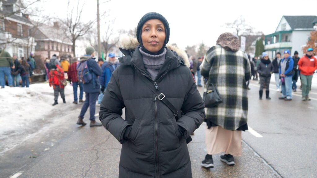 Oamenii sunt nemulțumiți de ancheta vizând uciderea unei femei