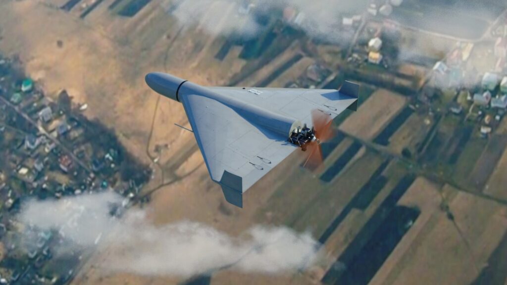 Fragmente dintr-o dronă militară, găsite în curtea unui localnic din Vrancea