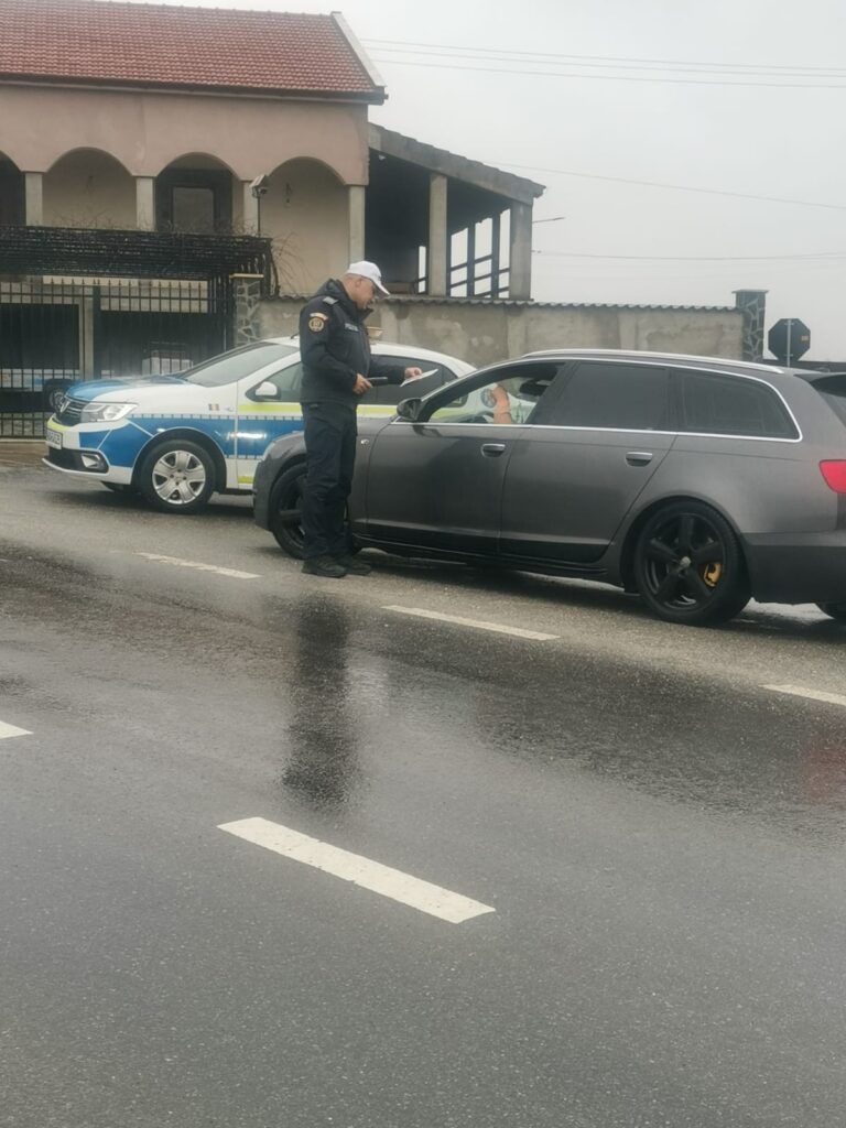 13 șoferi, scoși din trafic de polițiștii doljeni, în doar 48 de ore