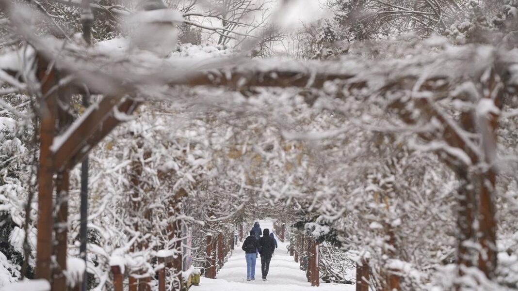 A fost convocat Comandamentul Energetic Național, după avertizările de ger ale meteorologilor