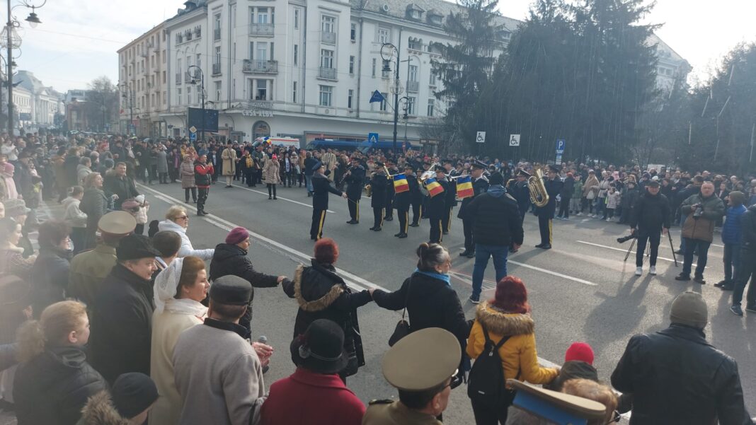 Ceremonial oficial, defilare militară și spectacol folcloric dedicat Unirii Principatelor Române