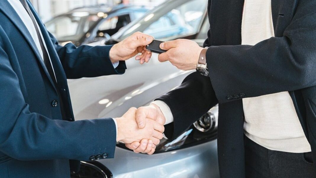 Guvernul vrea să modifice regulile de impozitare a mașinilor cumpărate și vândute în același an