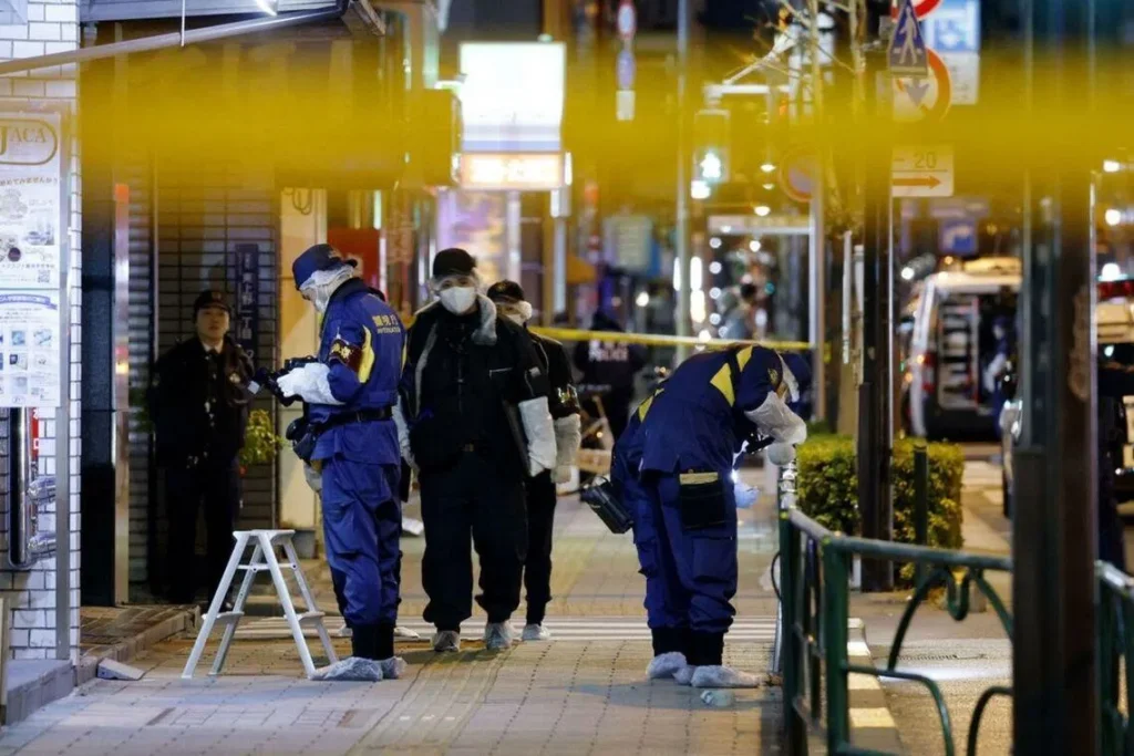 Japonia: Valize cu peste 2 milioane de euro, furate în plină stradă, folosindu-se doar spray lacrimogen