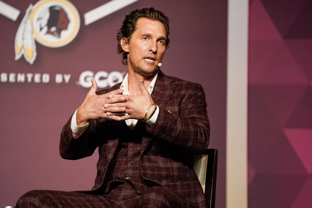 Actorul Matthew McConaughey îşi brevetează imaginea şi vocea pentru a se proteja de abuzurile AI