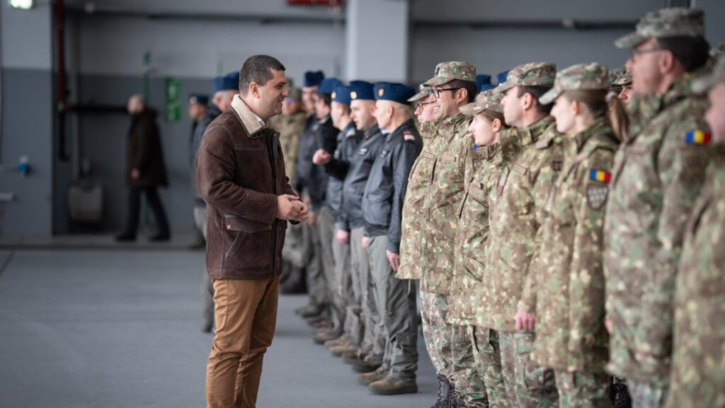 Ministrul Apărării anunță 21 de proiecte de înzestrare a armatei