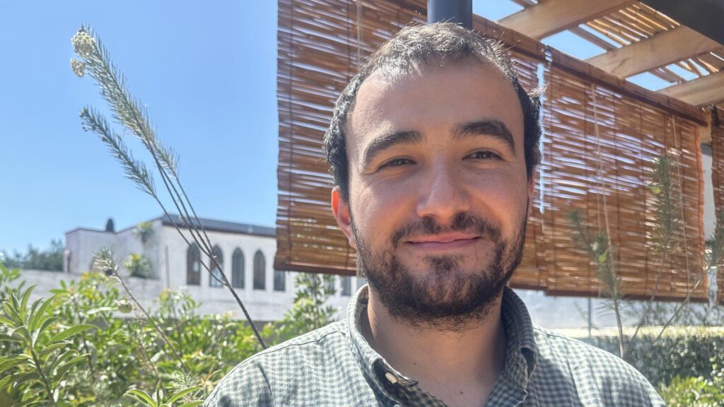 Anwar Montoya speră că localul său este un loc în care oamenii se simt în siguranță venind