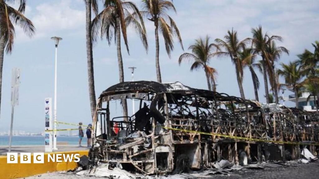 Mexicul sub tensiune: Amenințarea unor noi violențe după atacul devastator al cartelului din Jalisco