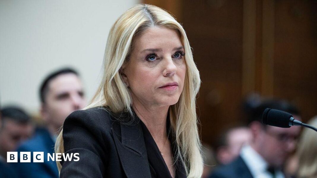 Procurorul general al SUA, Pam Bondi