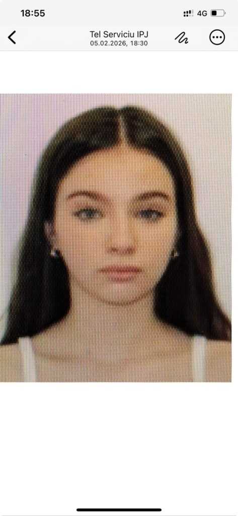 Vâlcea: Adolescentă dată dispărută