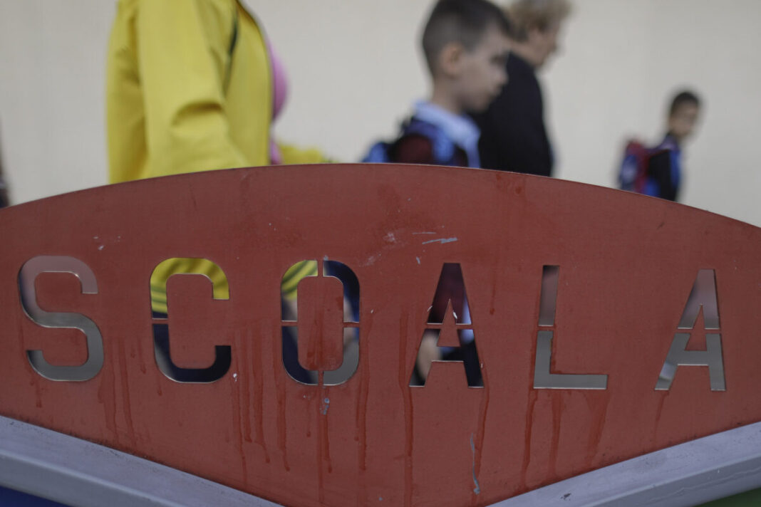 Începe perioada în care se acordă vacanța școlară intermodulară