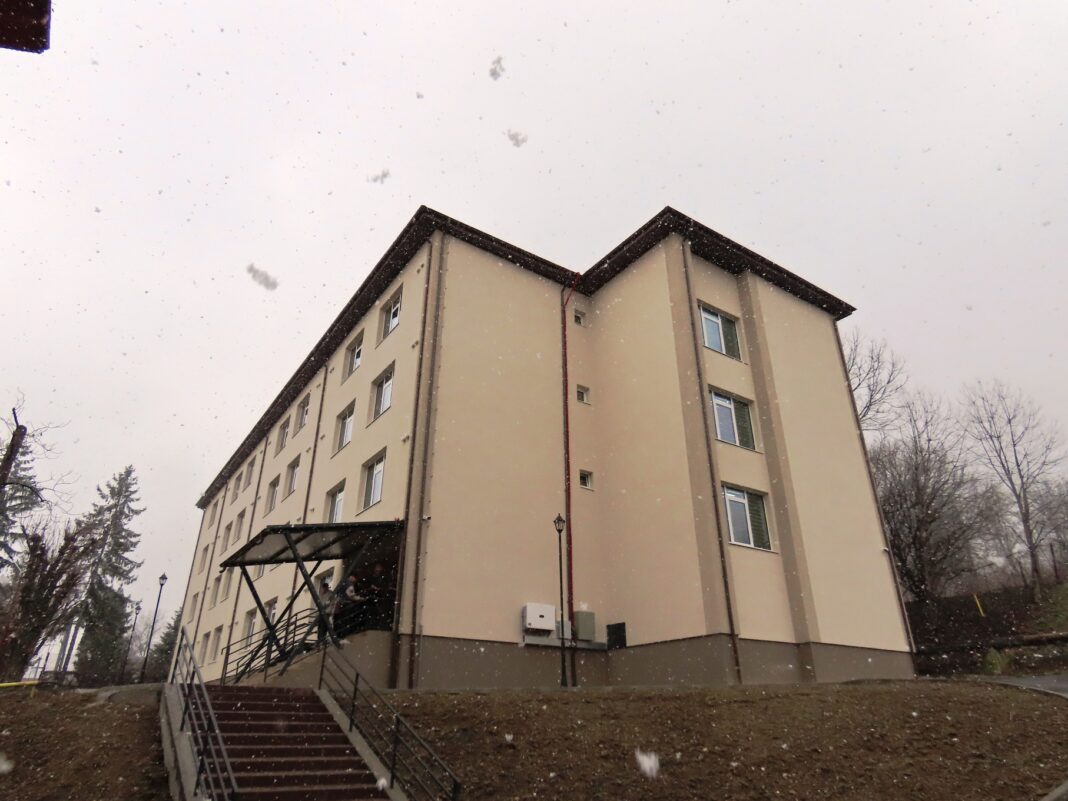 Internat modernizat la standarde europene pentru elevii Liceului Tehnologic „General Magheru”
