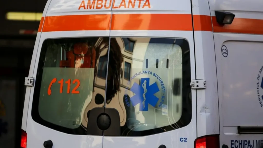 O asistentă medicală de 23 de ani a murit imediat după ce a intrat în tură