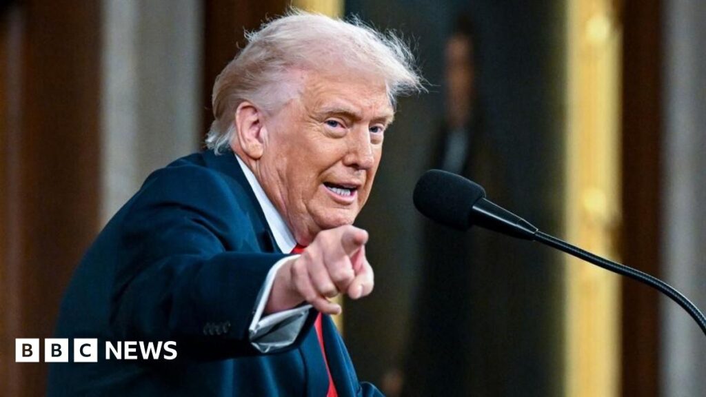 (VIDEO) Trump laudă economia SUA și amenință Iranul în cel mai lung discurs despre Starea Națiunii din istorie