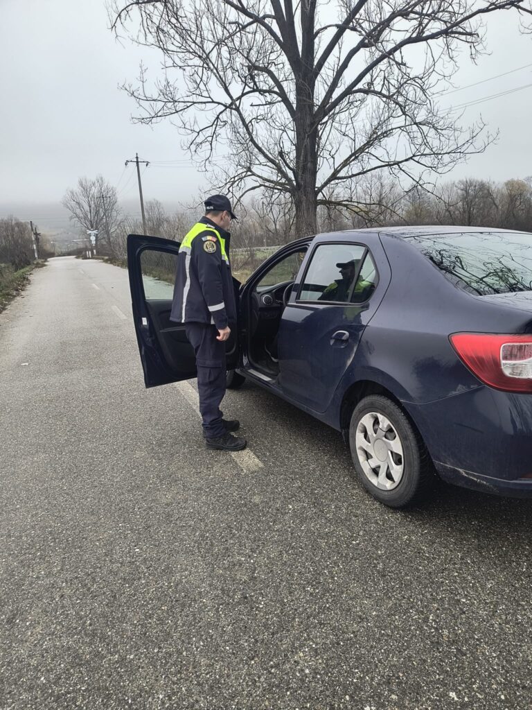 10 șoferi scoși din trafic într-o singură zi în Mehedinți