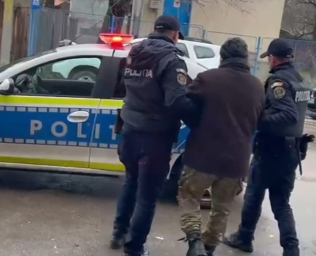 Un doljean și-a bătut concubina și a fost arestat pentru 30 de zile