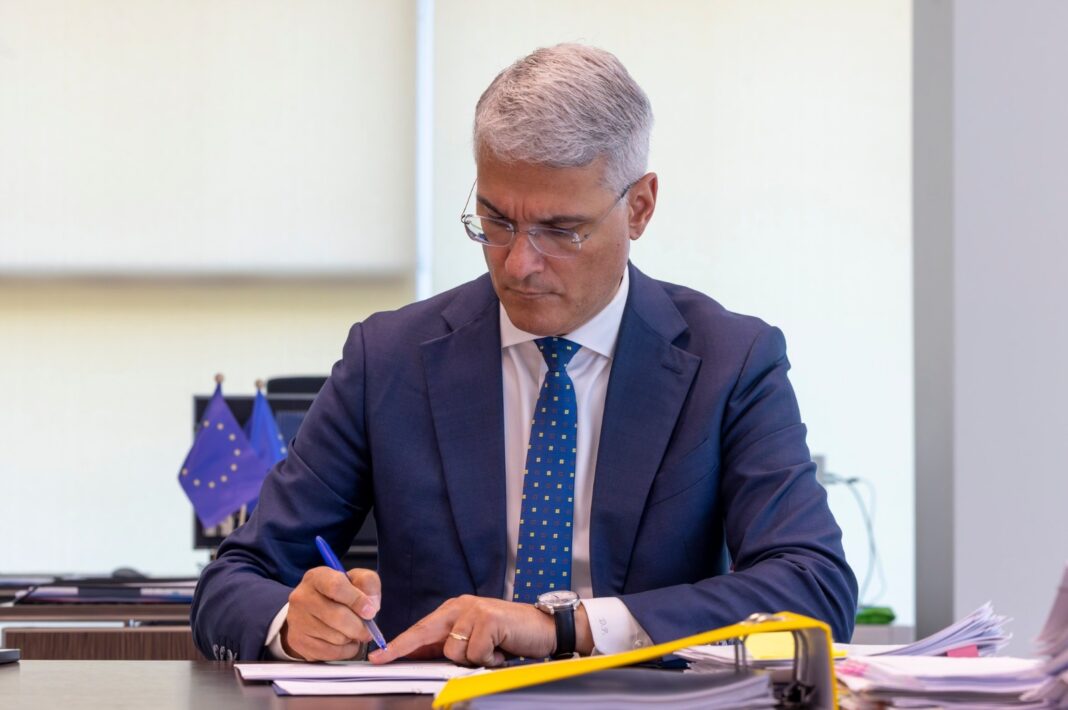 Procurorii și structurile de control vor avea acces la baza de date cu proiectele finanțate din bani europeni