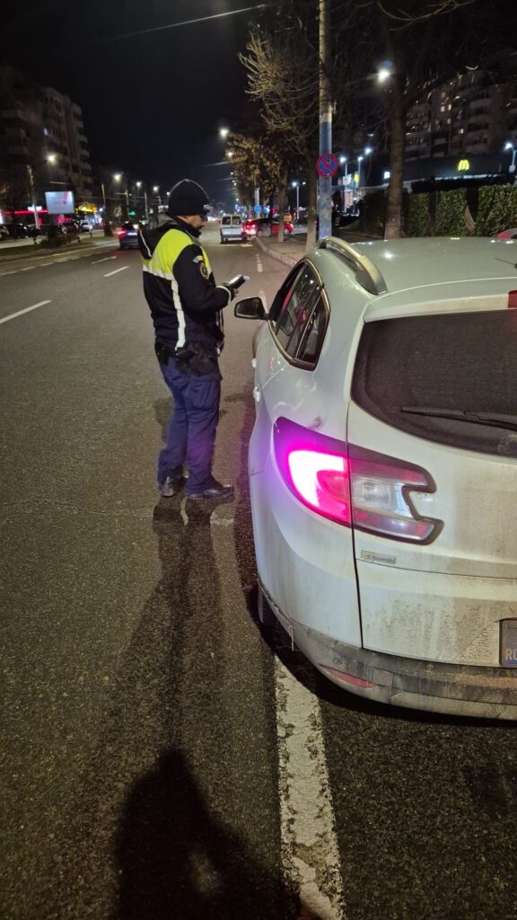 Amenzi de 30.000 de lei și permise reținute după controale ample în trafic. Acțiuni ale polițiștilor rutieri din Dolj