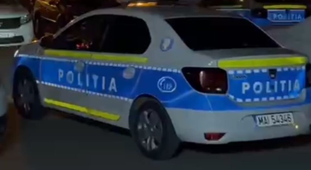 (VIDEO) Tânăr urmărit internațional, prins de polițiști în Craiova