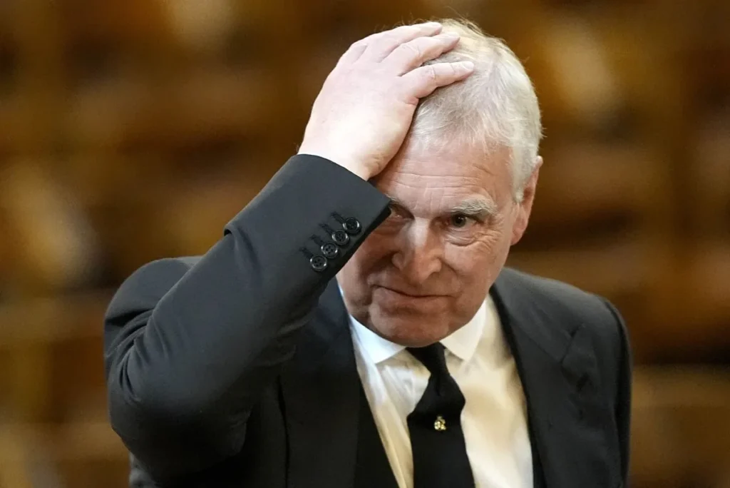 Prințul Andrew a fost eliberat din arest și va fi judecat în libertate