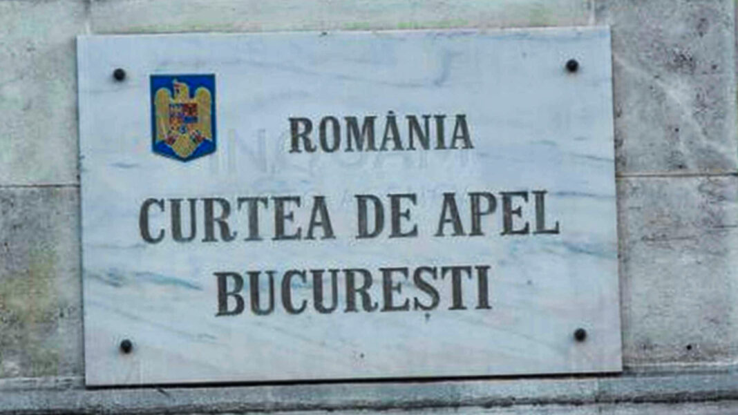 CAB respinge cererea de suspendare din funcție a judecătorilor CCR Mihai Busuioc și Dacian Dragoș