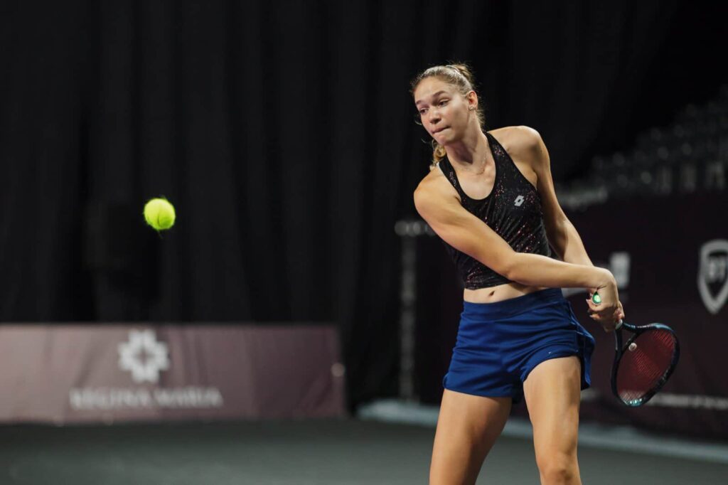 Româncele au „căzut“ pe capete în prima zi la Transylvania Open