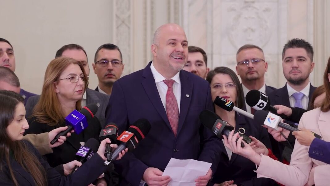 Deputatul Emanuel Ungureanu cere DNA explicaţii despre dosarul zborurilor Nordis-Ciolacu