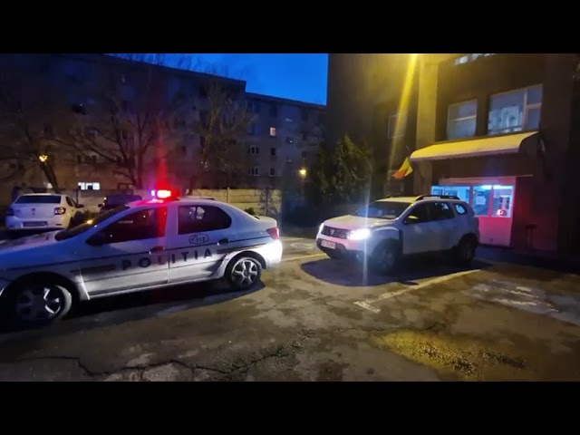 (VIDEO) Bărbat din Craiova reținut pentru hărțuire
