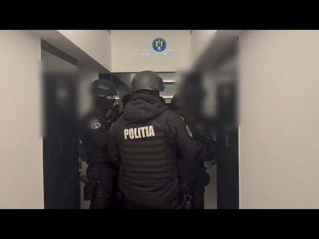 (VIDEO) Percheziții masive într-un dosar de meciuri trucate: Poliția a descins în șase județe și București