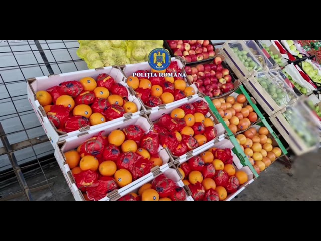 (VIDEO) Opt percheziții într-un dosar de alimente contrafăcute și evaziune fiscală