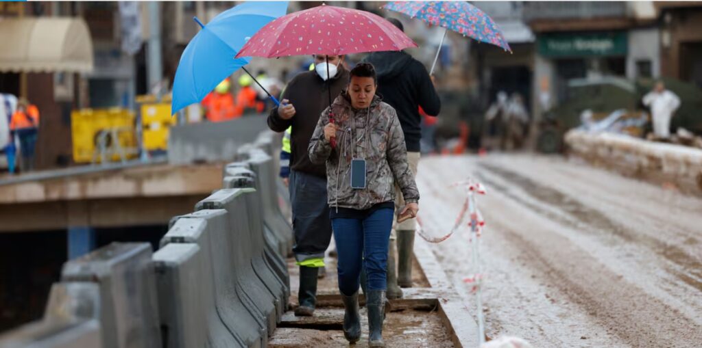 (VIDEO) Regatul Spaniei – Cod roșu și cod portocaliu de condiții meteorologice nefavorabile