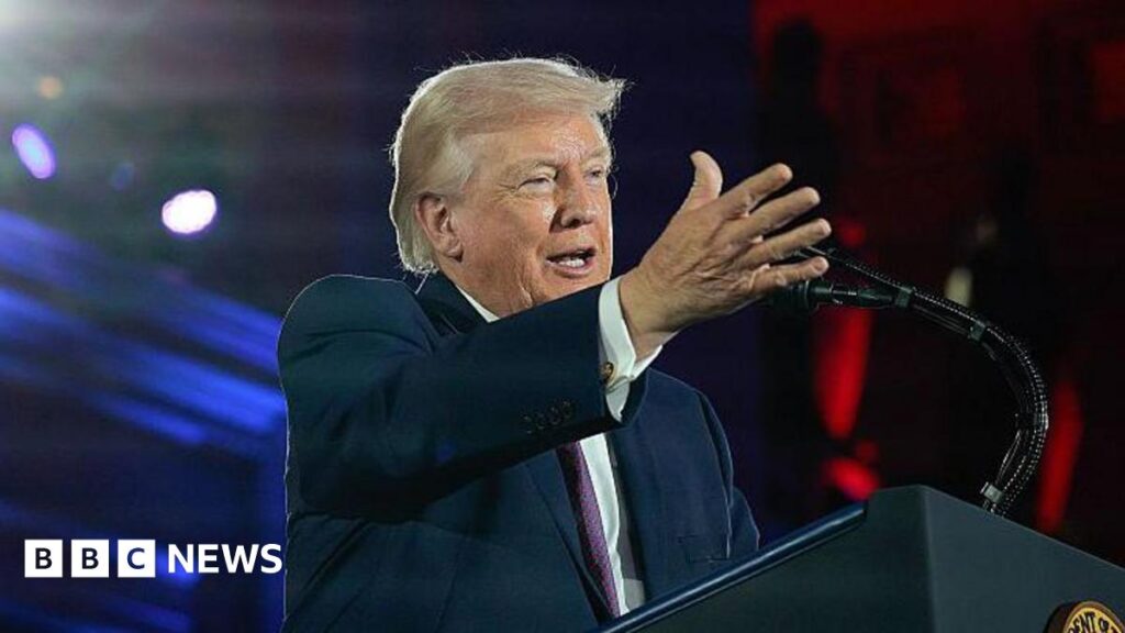 Trump: Iranului îi este „teamă” să admită negocierile cu SUA, dar Teheranul neagă orice dialog