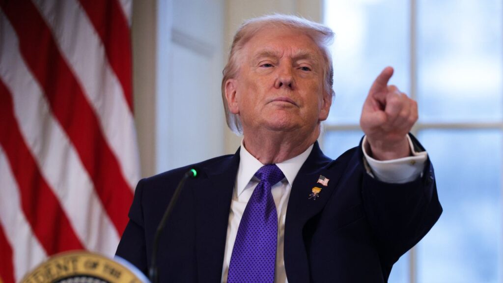 Donald Trump: „Iranul va fi lovit puternic astăzi”