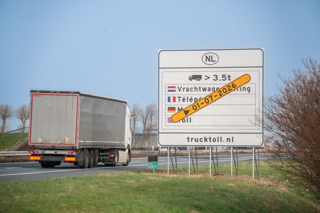 Taxa de drum pentru camioane în Țările de Jos: intră în vigoare de la 1 iulie 2026